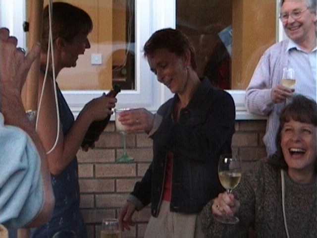 Lowfieldsbbq14.jpg, 32179 bytes, 08/07/2001